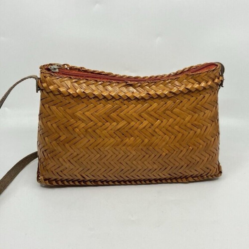 Vintage Capuche Purse Wicker Woven Hippie Boho Shoulder Bag